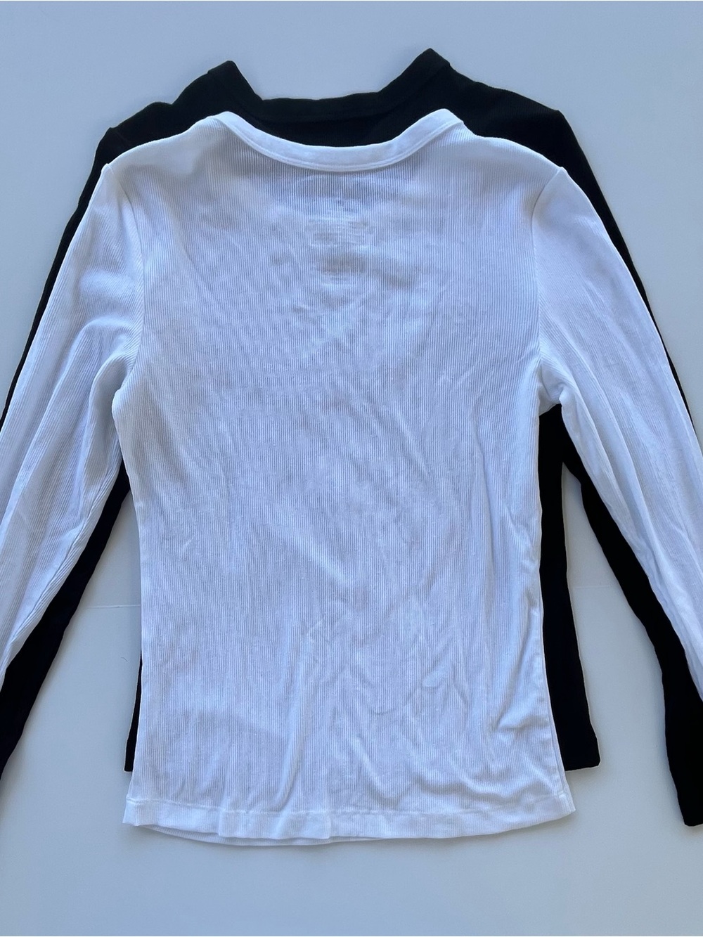Lot of 2 Banana Republic long sleeve cotton spandex undershirts/outdoor wear S - Picture 2 of 6